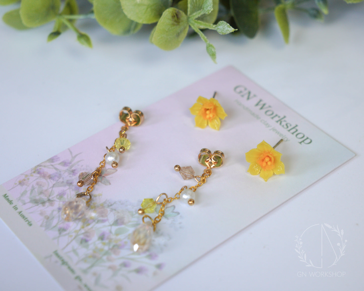 Golden Daffodil Drops - March Birth Flowers