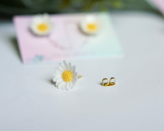 Daisy Studs - April Birth Flowers