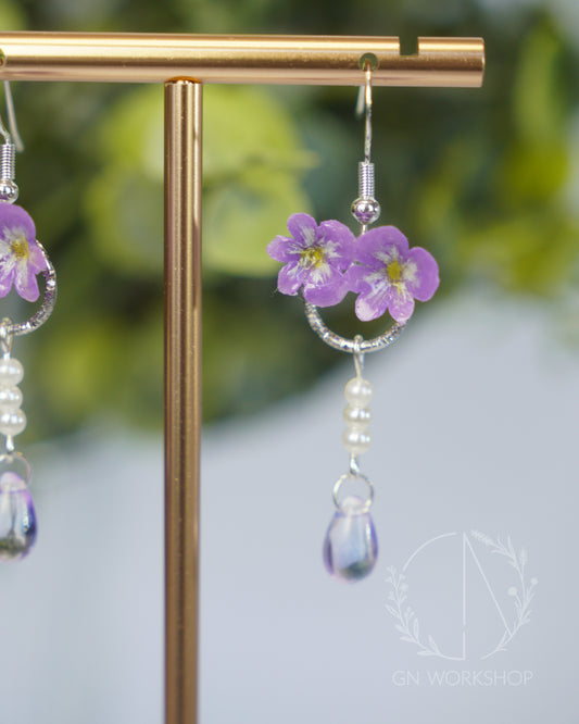 Violet Pearl Halo Dangles
- February Birth Flowers