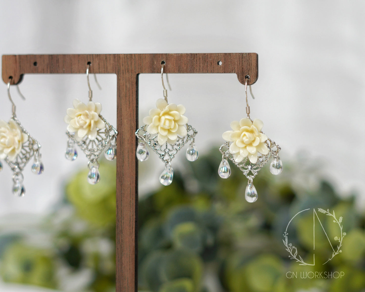 Rosa Banksiae Earrings, Lady Banks' rose