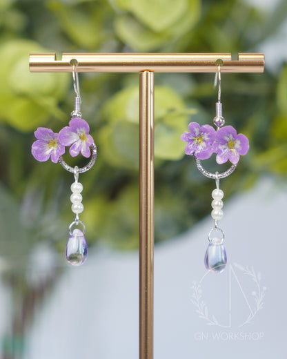 Violet Pearl Halo Dangles
- February Birth Flowers