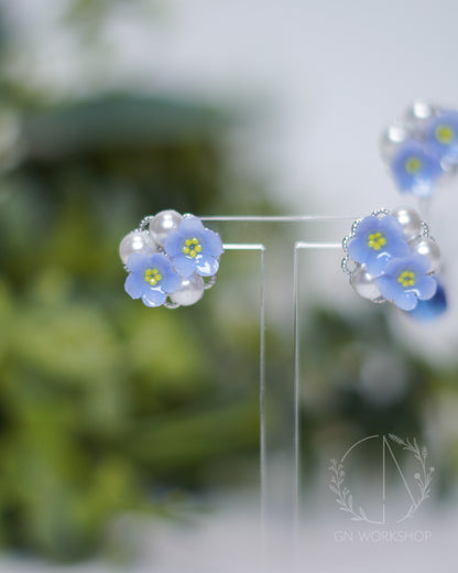 Forget-Me-Not Pearl Bloom (Studs & Dangles)