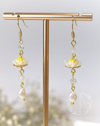 Moonlit Lily Dangles - July Birth Flowers