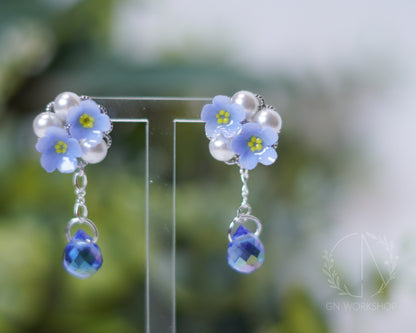 Forget-Me-Not Pearl Bloom (Studs & Dangles)