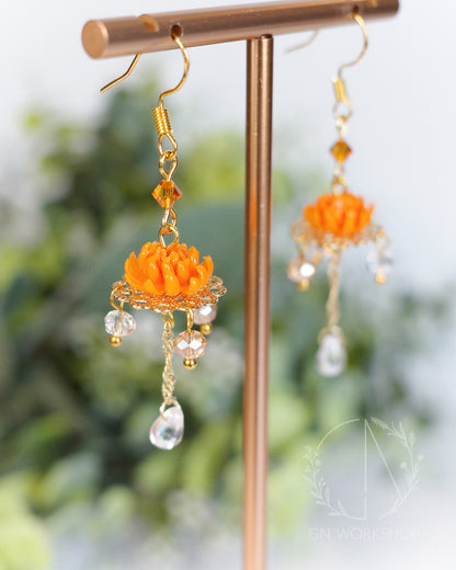Chrysanthemum Cascade Dangles - November Birth Flowers