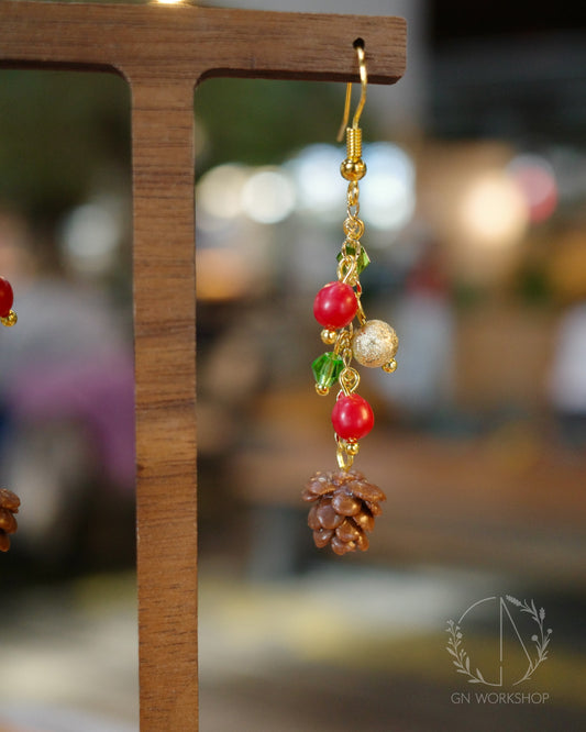 Christmas Pine Cone Dangles