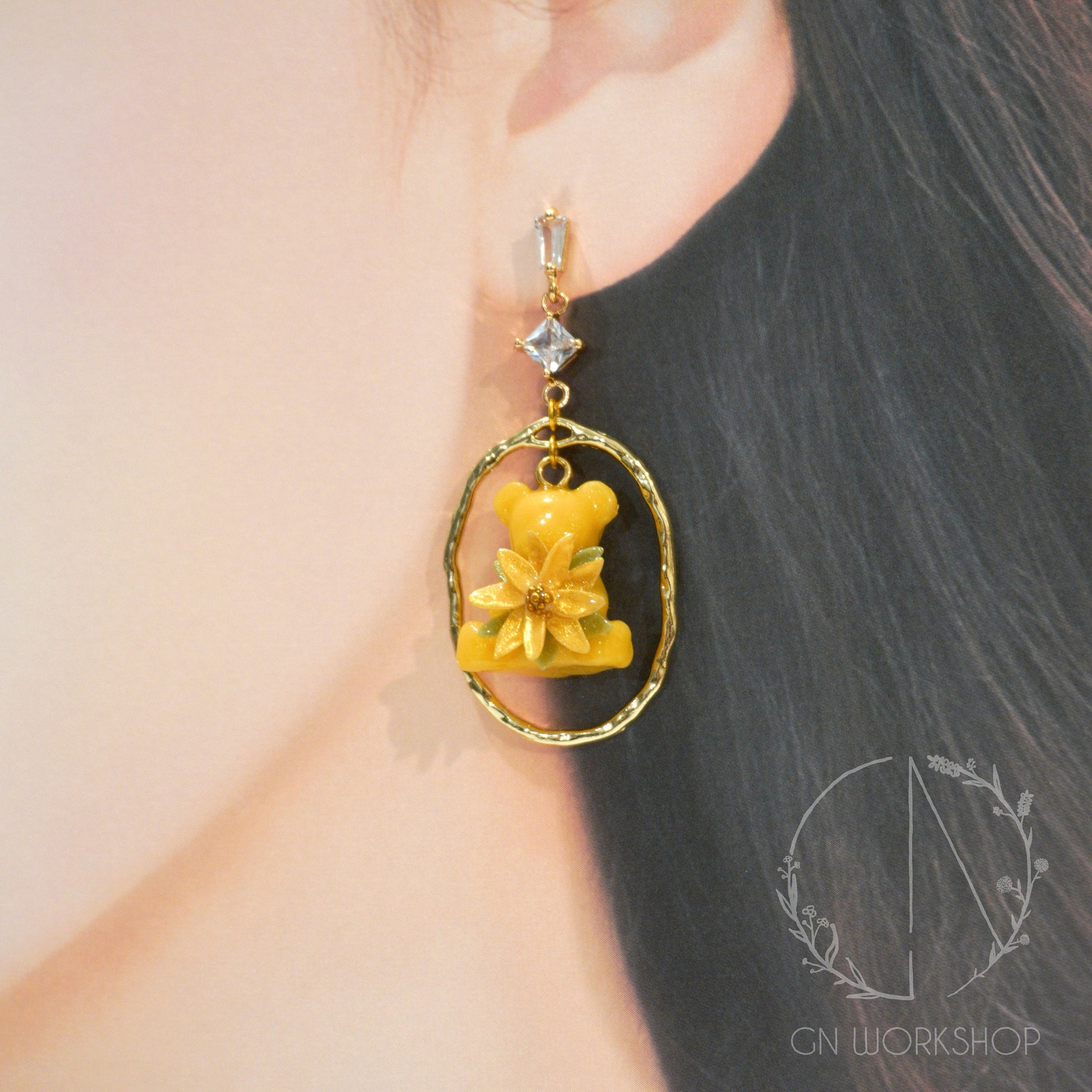 Teddy's Christmas Blossom Earrings