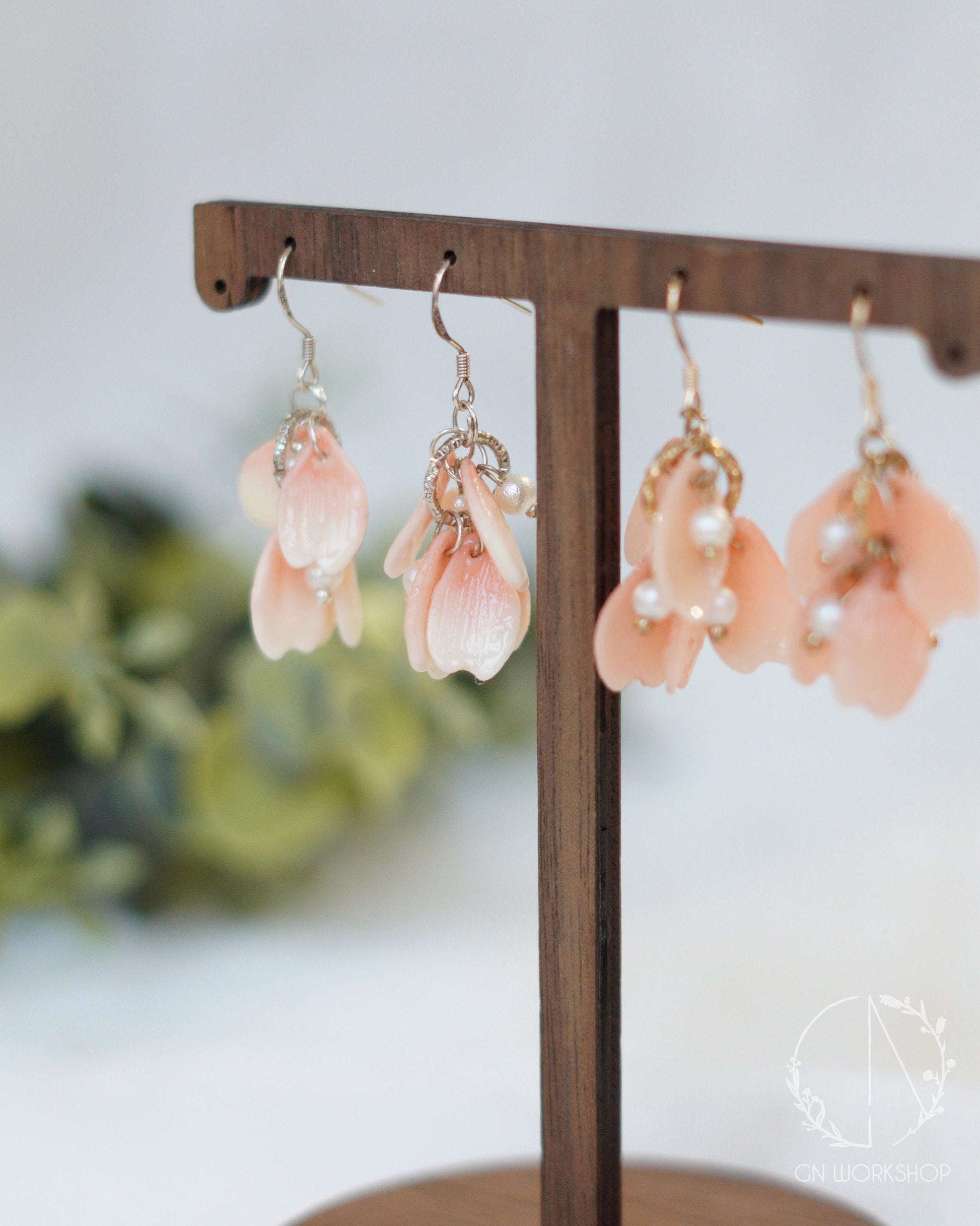 Ombre Petals Dangle Earrings
