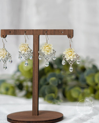 Rosa Banksiae Earrings, Lady Banks' rose