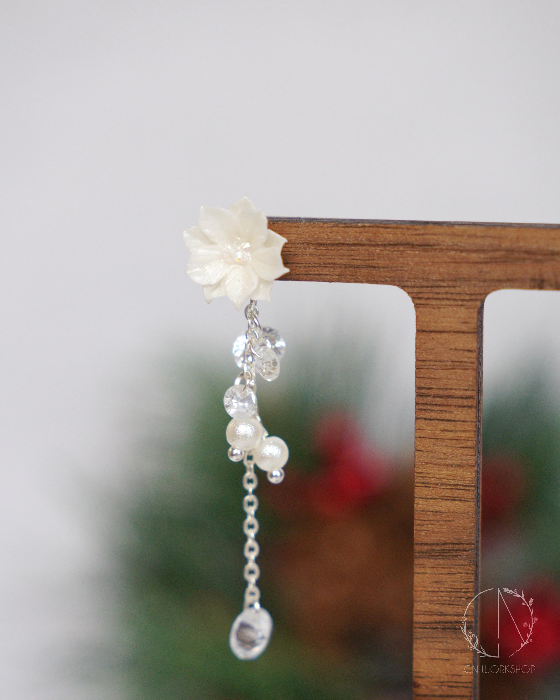 Snowy Poinsettia Dangles
